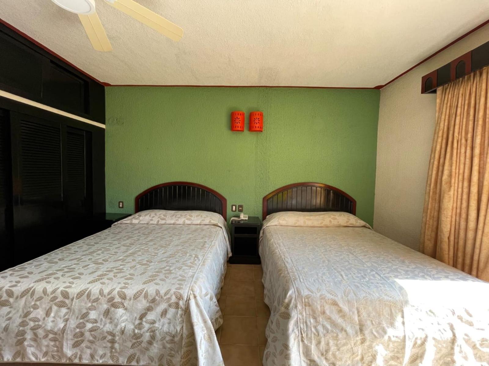 Suites Los Arcos (Adults Only) Isla Mujeres Extérieur photo