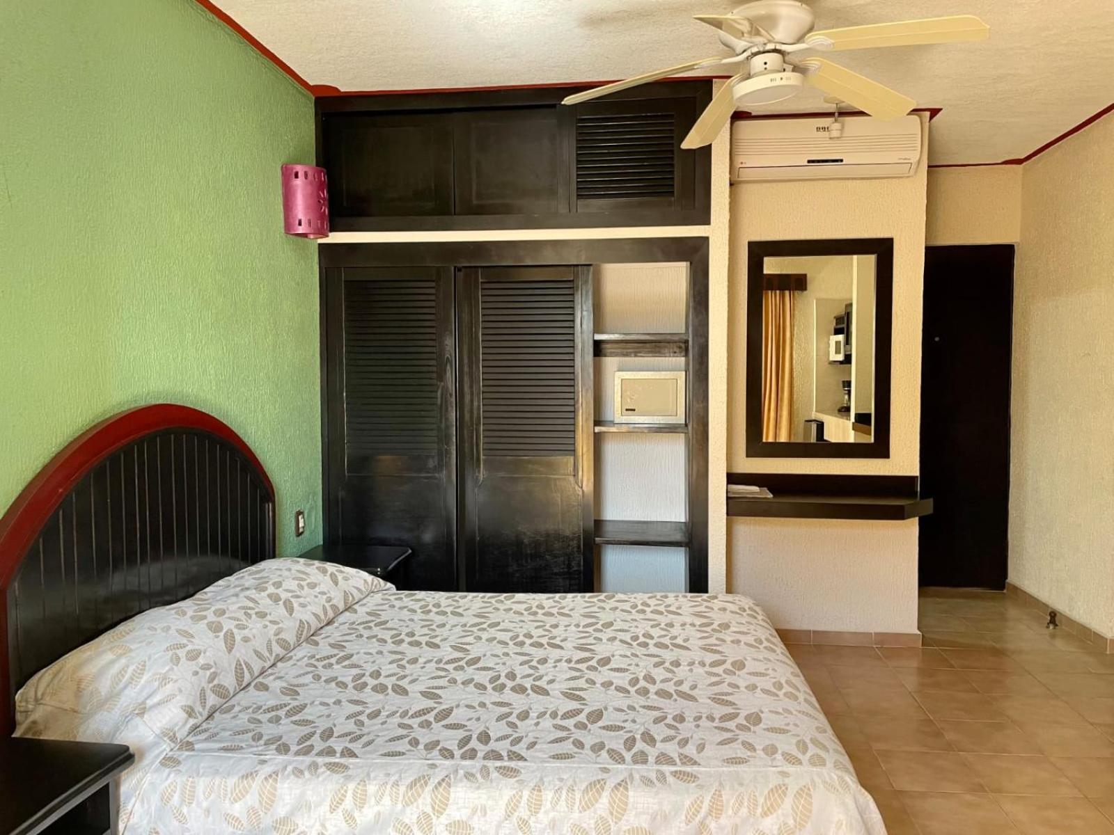 Suites Los Arcos (Adults Only) Isla Mujeres Extérieur photo